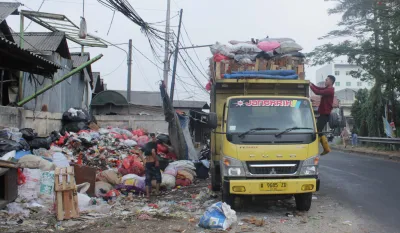 Sirkulasi Sampah Kota: Beban Berat di Balik Laju Pagi
